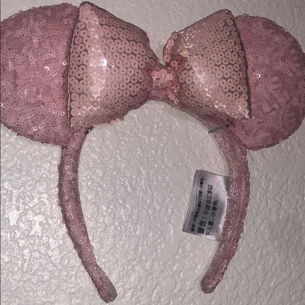 Authentic classic sparkle Disney ears!